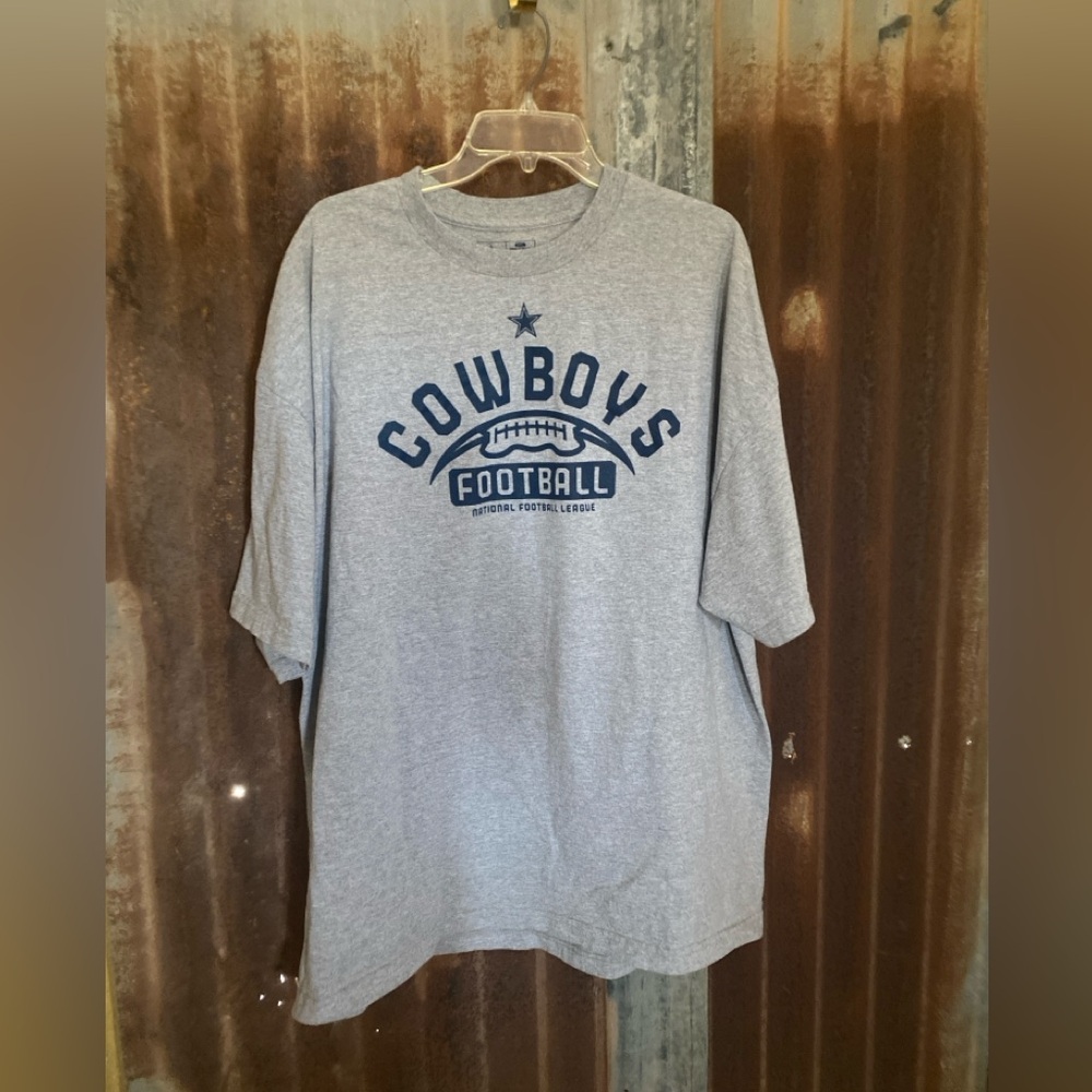 Team Apparel Gray Cowboys Football Tee